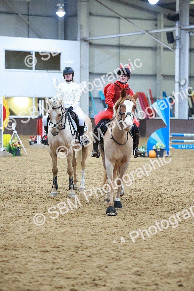 SBM_003663 - Class 4 - Pairs