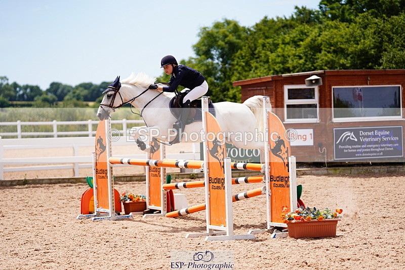 240629A-124454-05433 - Cls 18 Newcomers and 1m Open