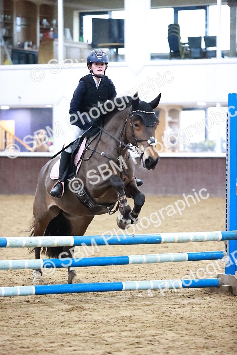 SBM_000103 - Class 1 - Pony Intro 70cm