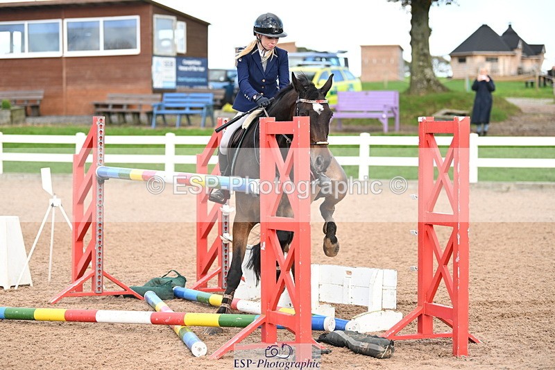 241023A-152342-01182 - Cls 5 Foxhunter and 1.20m Open