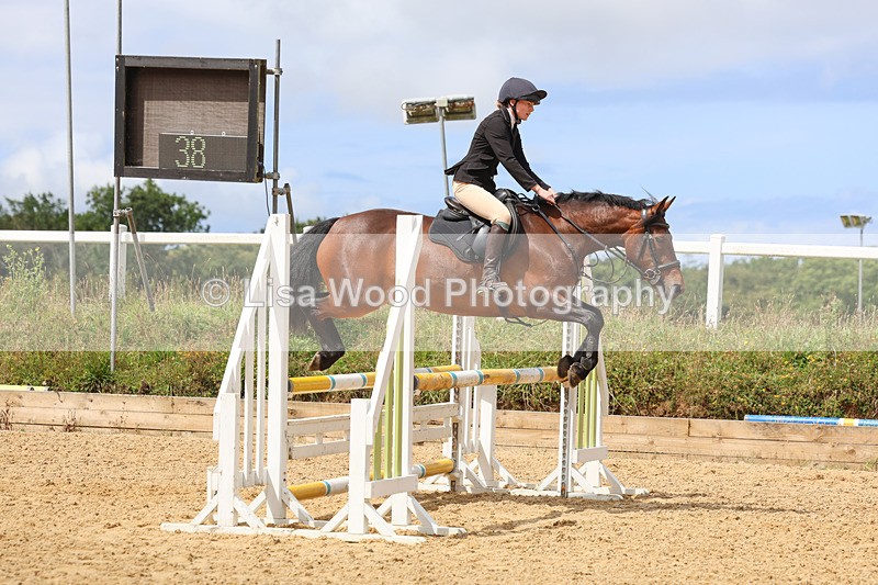 3E7A0066 - Class 9: Senior British Novice/90cm open