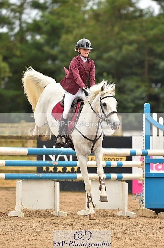 230618-142248-12899 - Cls 25 Pony Foxhunter & 1.10m Open