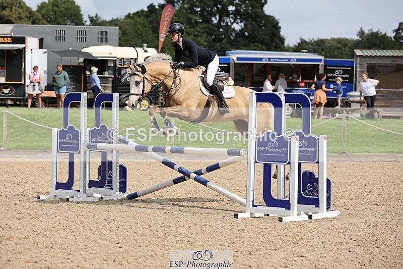 240817-105003-00690 - 03A Snr Disc