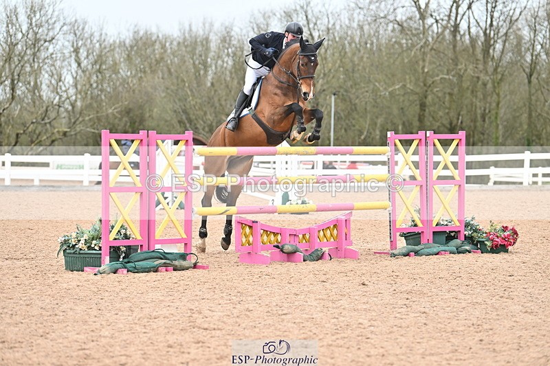 240406A-162704-04381 - Cls 18 National 1.40m Open