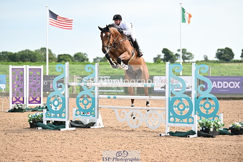 240801A-154720-02640 - Cls 5 National 1.30m Open