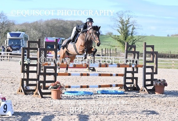 BPP_3707 - CLASS 8 Senior Newcomers/ 1.10m Open