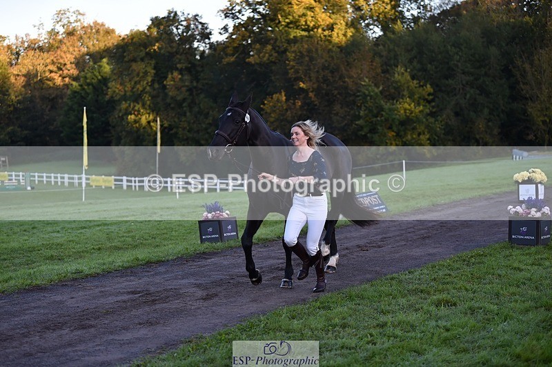 231022-083434-21236 - 666-PENDAN.NEVADA-Hannah.Tweedy-TrotUp+SJ