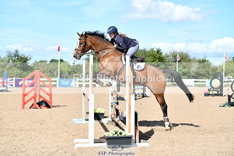 240913A-113150-03717 - Cls 21 Snr Discovery and 1m Open