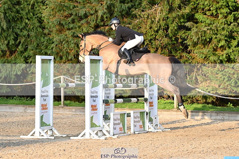 250322A-172124-03752 - Cls 14 Snr Fox & 1.20m Open