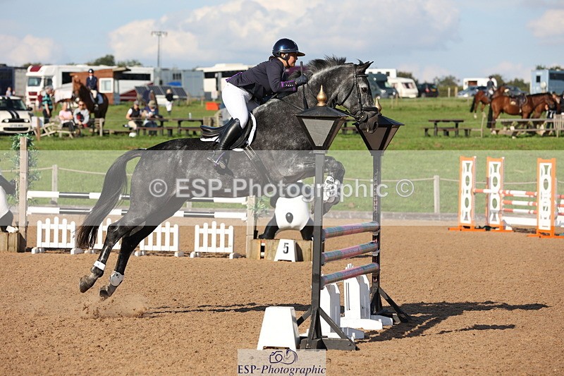 230915A-161906-03113 - Cls 6 Snr 1.05m Derby