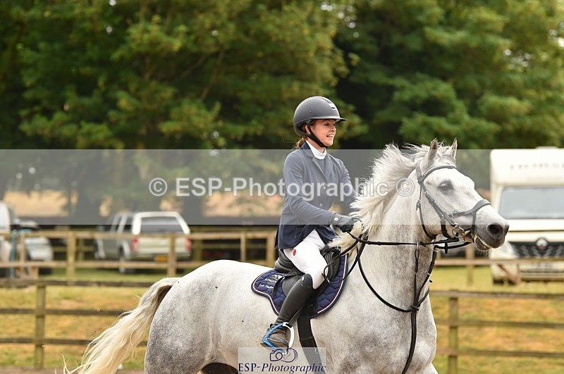 230618-142846-12923 - Cls 25 Pony Foxhunter & 1.10m Open