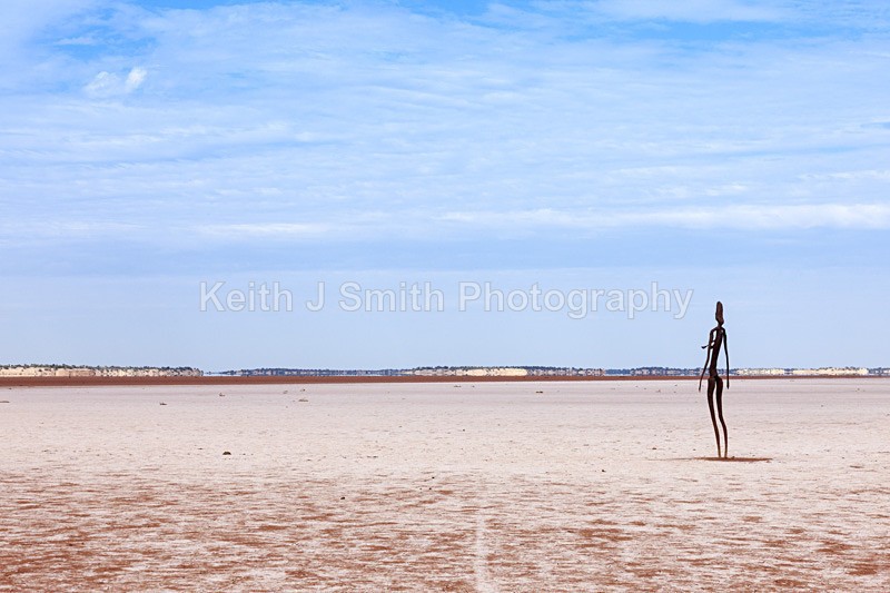 0SKJ3842 - Worldwide