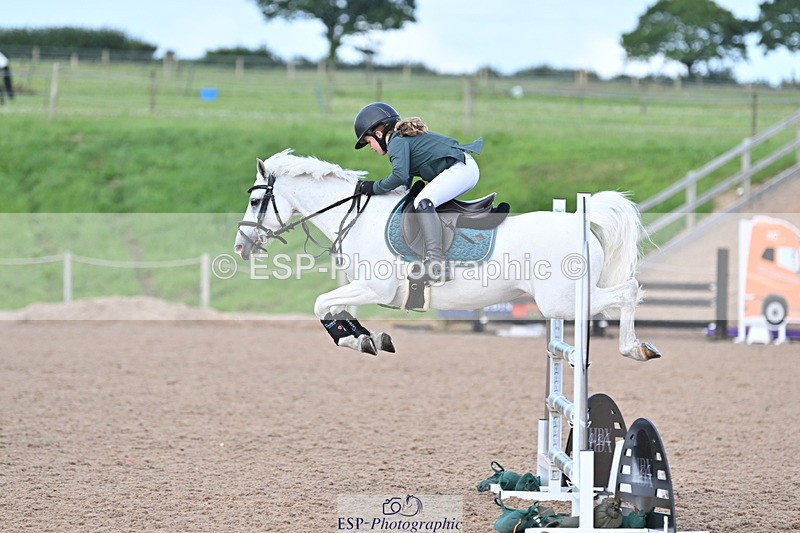 240628A-175836-01760 - Cls 6 Springboard 128cm + 138cm