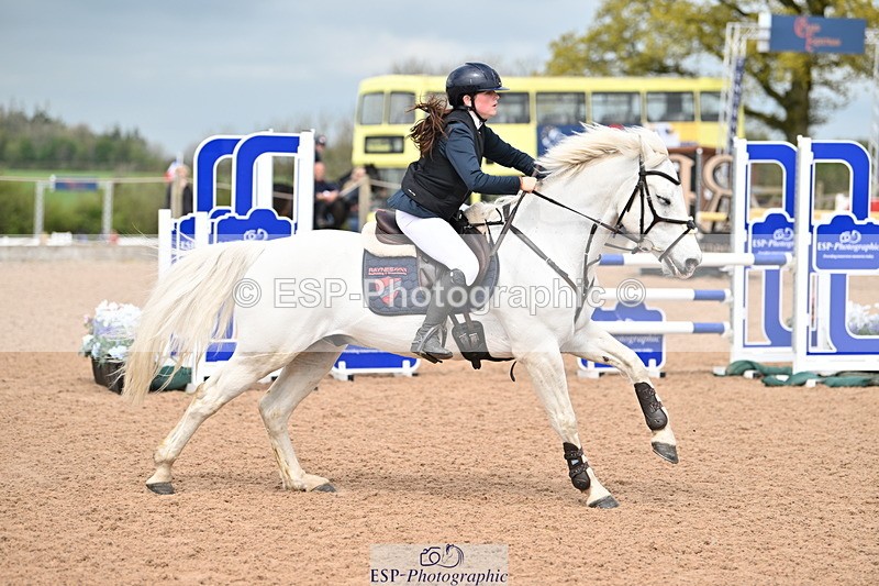 240506A-114838-08622 - Cls 4 Blue Chip Pony Newcomers & 1m Open