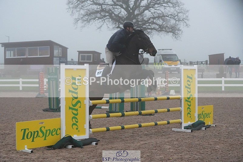 251207-100503-01604 - Cls 16 Blue Chip Winter Qualifier and 90cm