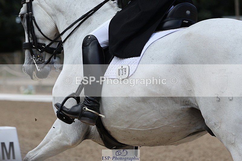 250809A-095842-02257 - 039-Jane.GilbyHugo.Holunder