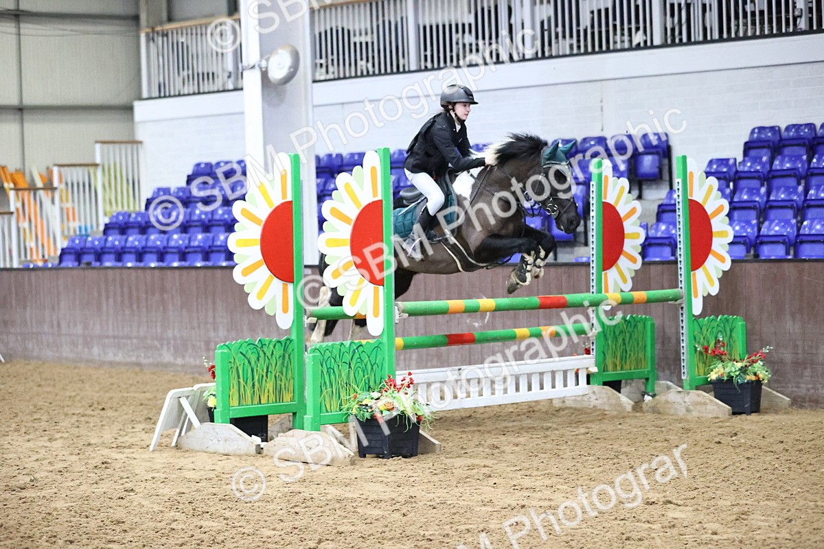 SBM_010402 - Class 12 - Blue Chip Pony Newcomers 1m Open both to Inc The Pony Restricted Rider Qualifier