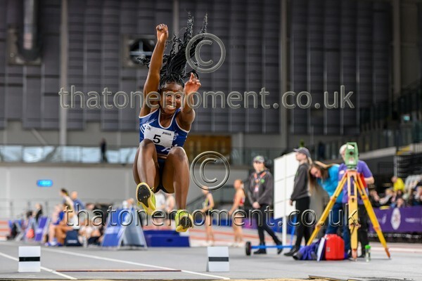 AgeInd25SUN-912334 - Field Female