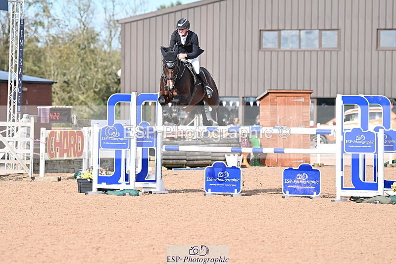 231015A-132349-08134 - Cls 30 Foxhunter & 1.20m Open