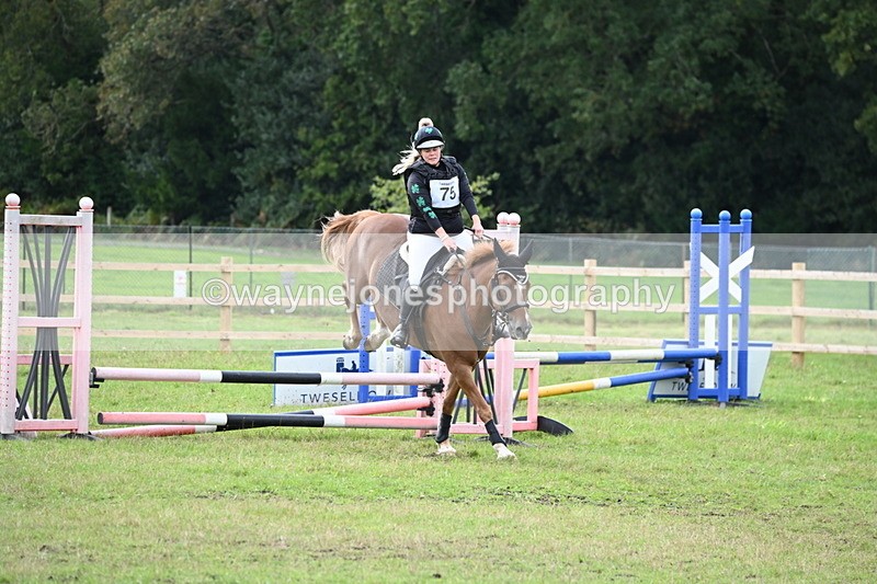 WJ6_2050 - 60cm Time 12:30 to 12:49