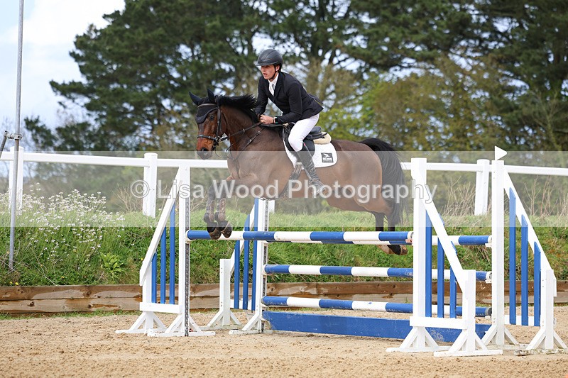 3E7A1764 - Class 7: Senior Newcomers/1.10m open