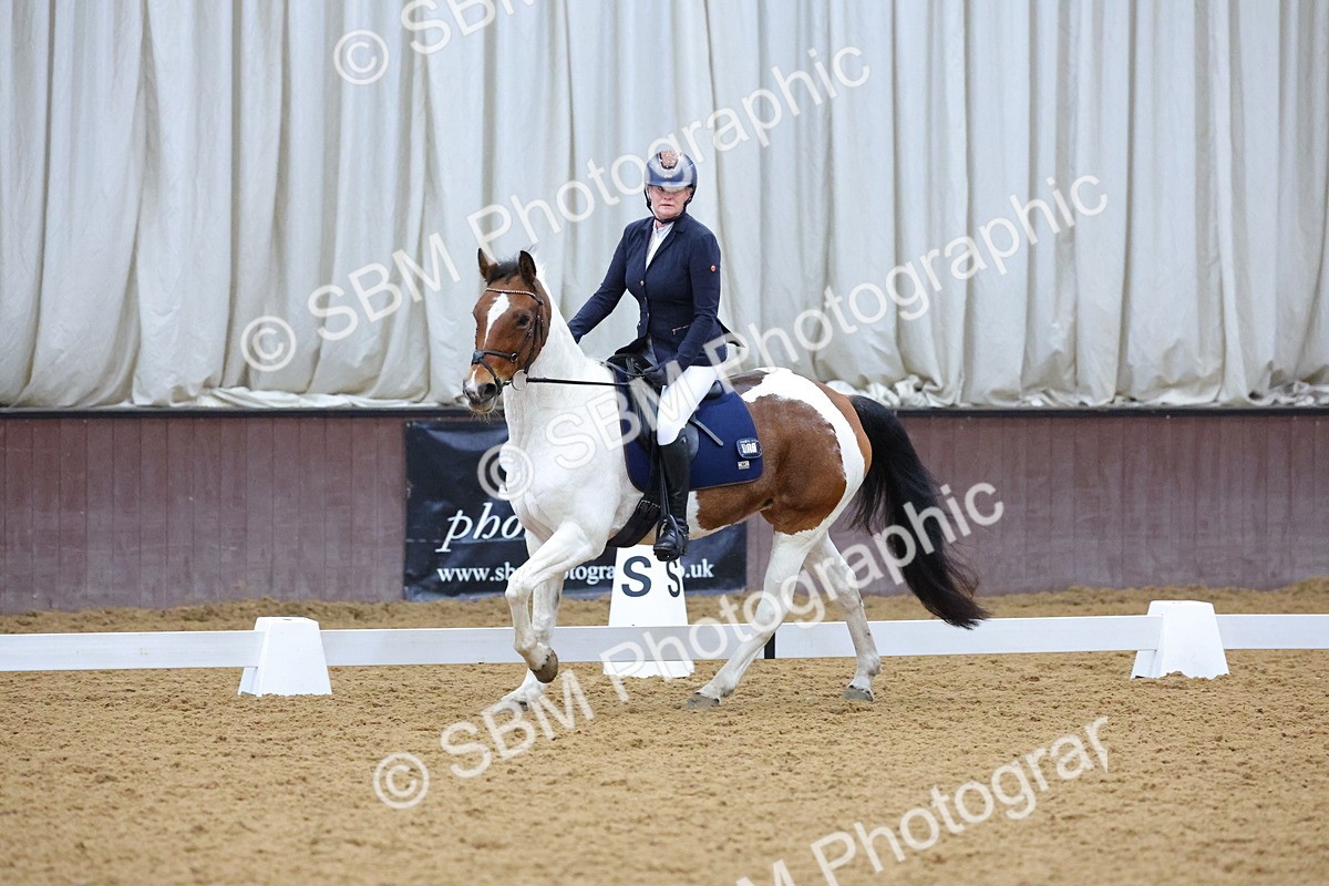 SBM_000831 - Novice