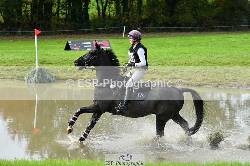 251025A-112014-18746 - E-393-Saskia.Rioux