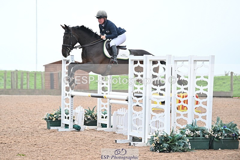 231013A-102450-01186 - Cls 7 Discovery & 1m Open