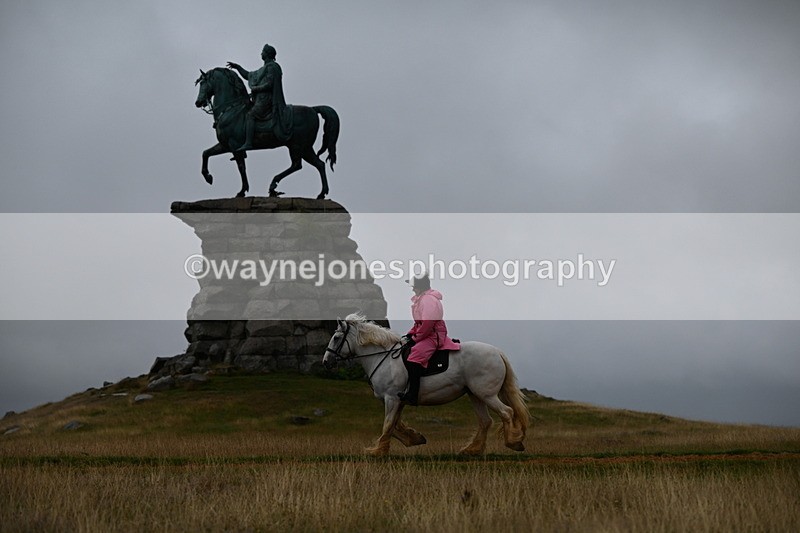 DSC_1785 - Time at Statue 12:13 to 12:32