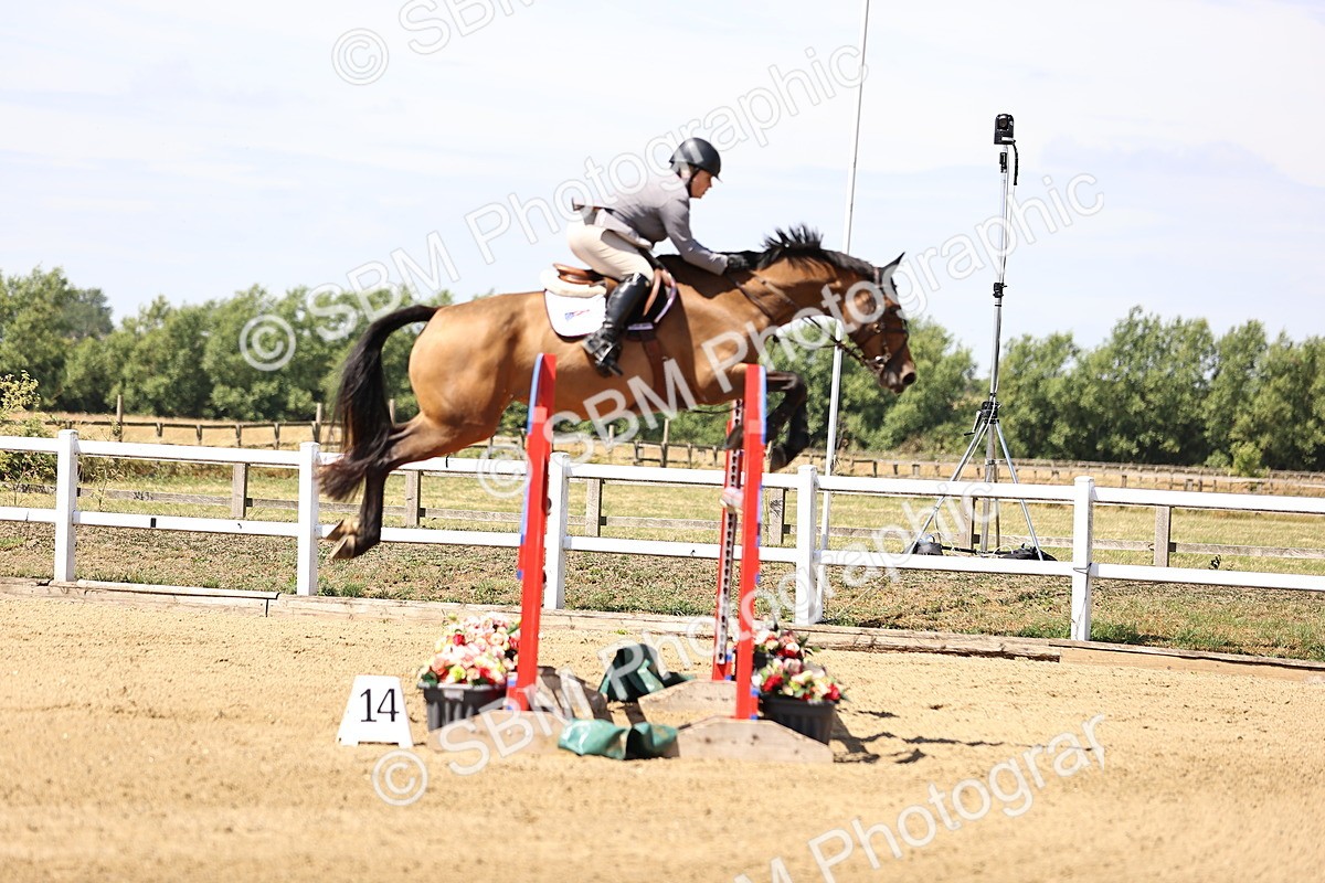 SBM_010072 - Class 9 - Senior Foxhunter - 1.20m Open
