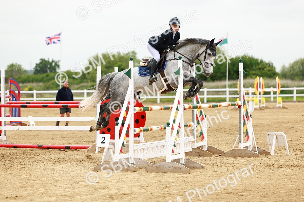 SBM_001164 - Class 5 - Senior Foxhunters - 1.20m