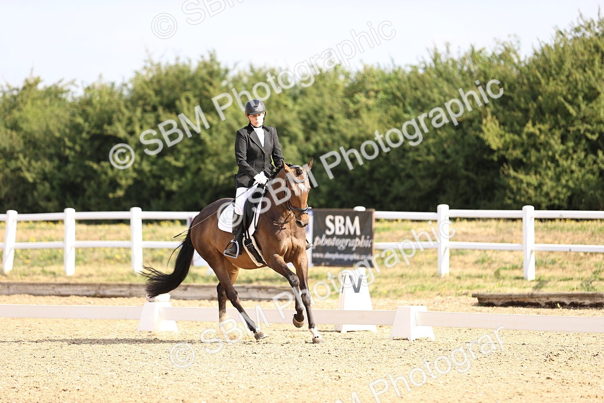 SBM_008565 - Novice 5 - 08.30-9.33