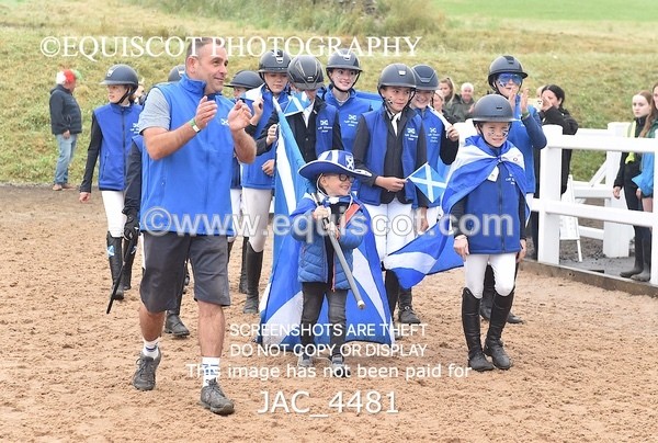 JAC_4481 - SAT TEAM PARADE
