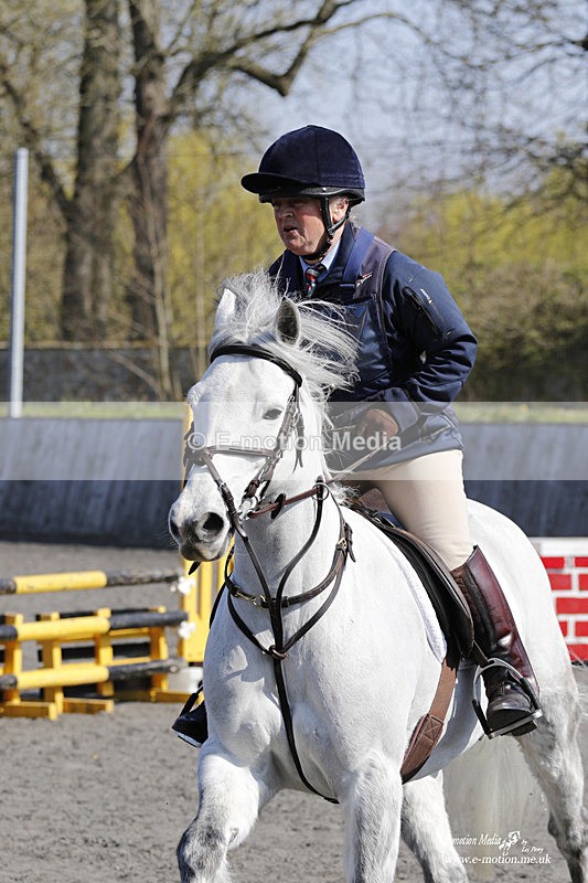 _EST0888 - Bourne Valley Riding Club Winter Showjumping 27/03/22