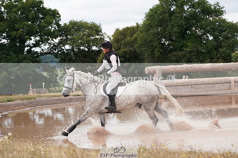 250802A-120830-03914 - C-122-Emma.Langfjord-Friend-MOUNTROSS.FIONN