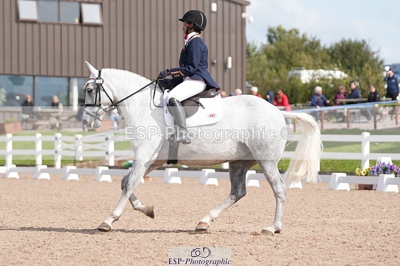 250906-115726-01666 - 010-Donna.HarrisKylah