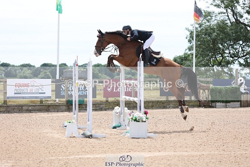 250719-141856-16057 - Cls 3, 3 Star Small Tour Break til End