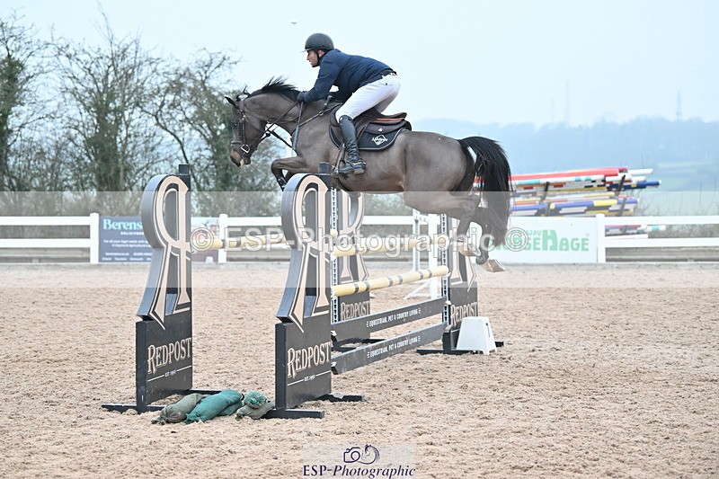 240113A-140643-02253 - Cls 13 Foxhunter and 1.20m Open