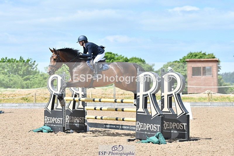 240609A-114256-04703 - Cls 17 Snr 1.05m Open