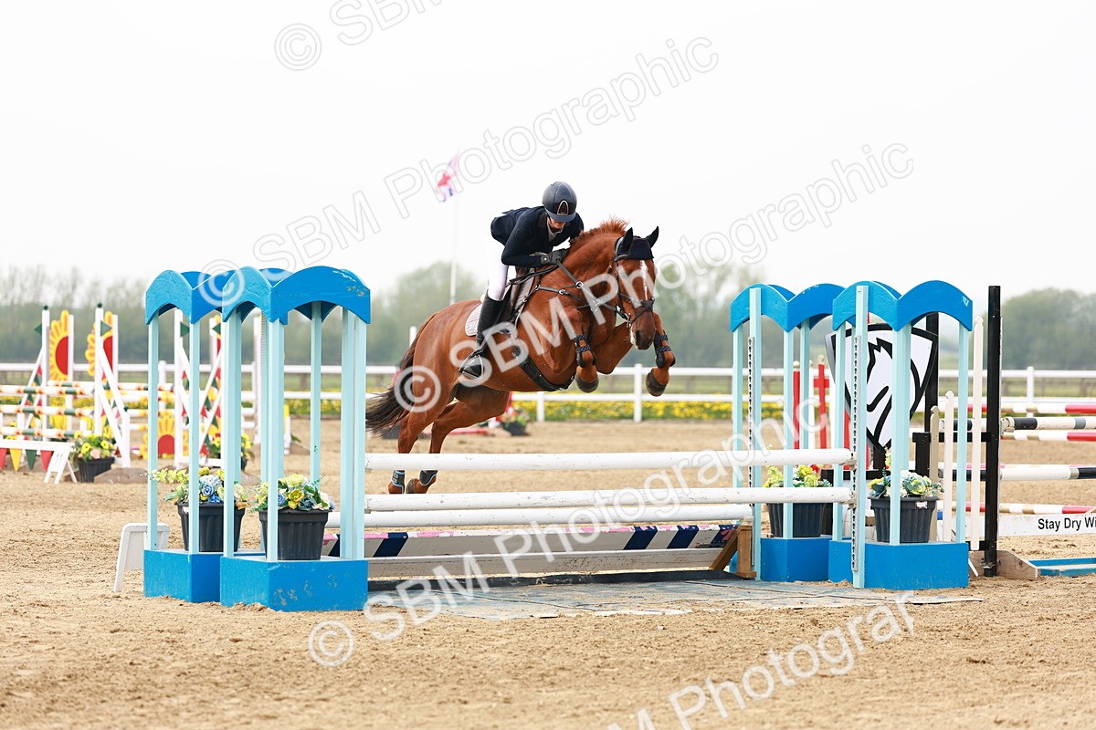  - Class 18 - Senior Newcomers - 1.10m