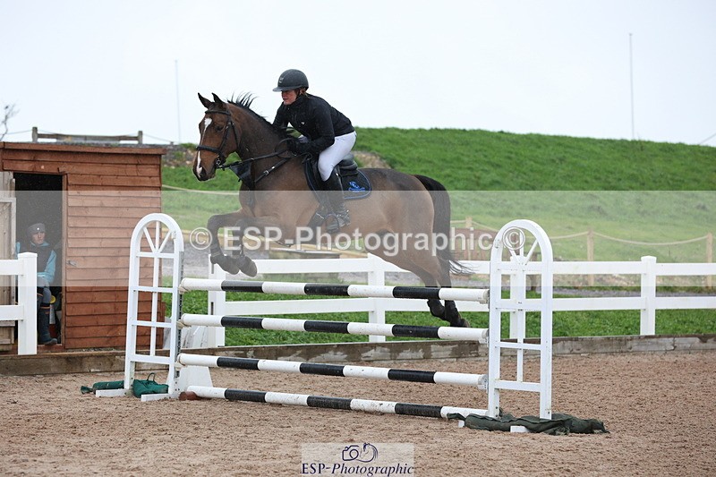 231112A-132649-04462 - Cls 20 Newcomers & 1.10m Open