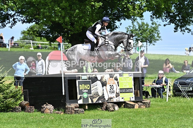 240525-134729-14605 - 157-AIR_MAIL-Daisy_Amin