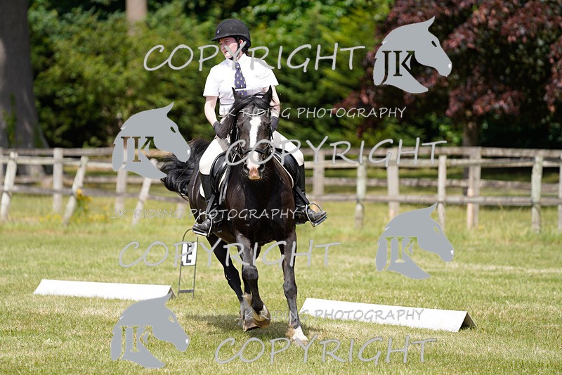 _DSC1283 - CLASS 4 NOVICE 1
