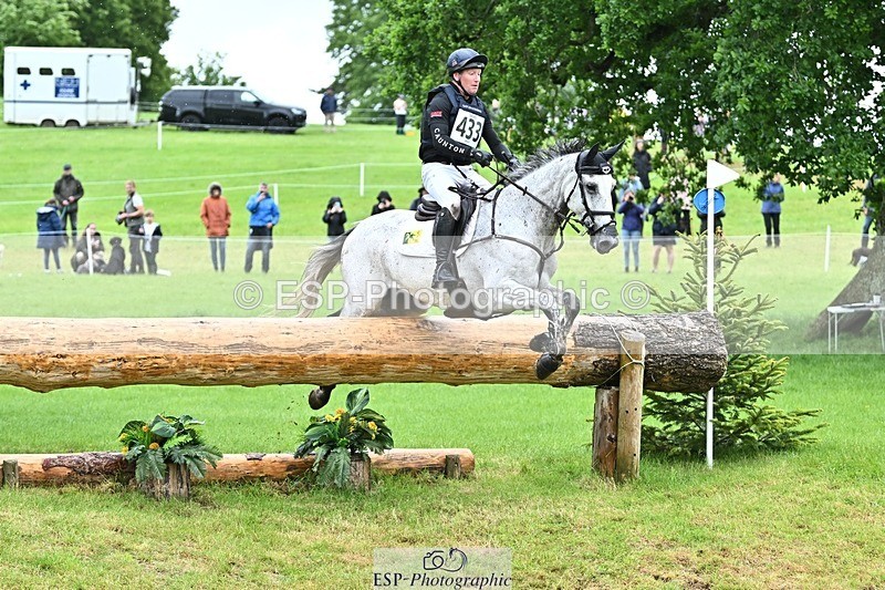 240526-124810-22194 - 433-EN_TARO_DES_VERNIER-Oliver_Townend