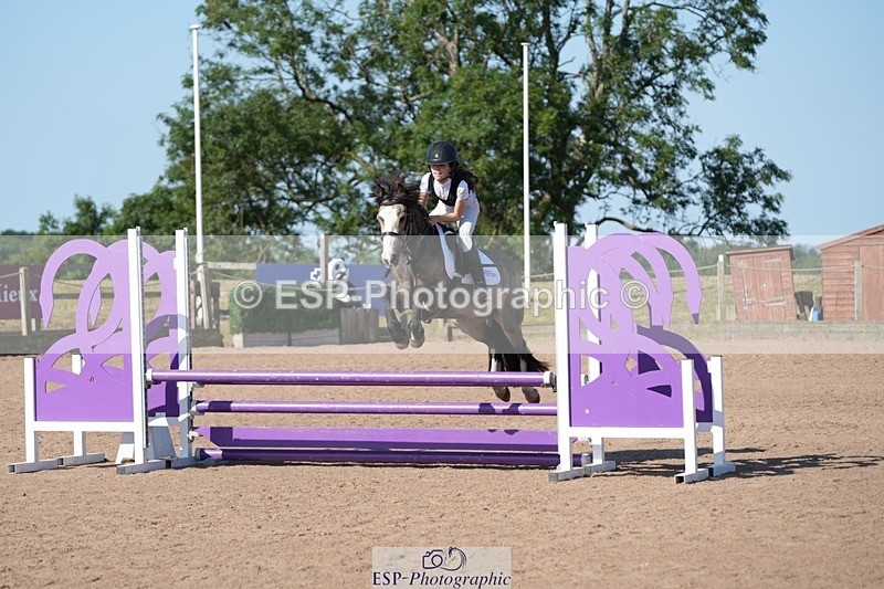 250712-091438-01080 - Cls 1 Pony Intro 70cm