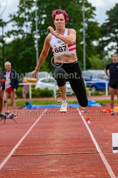 ComMast25-921580 - Field Female Set Two