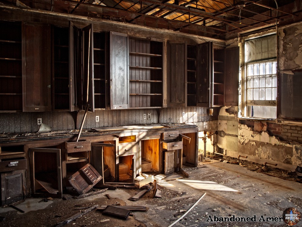 Pilgrim State Hospital (Brentwood, NY) | the cruelest joke - Pilgrim State Hospital