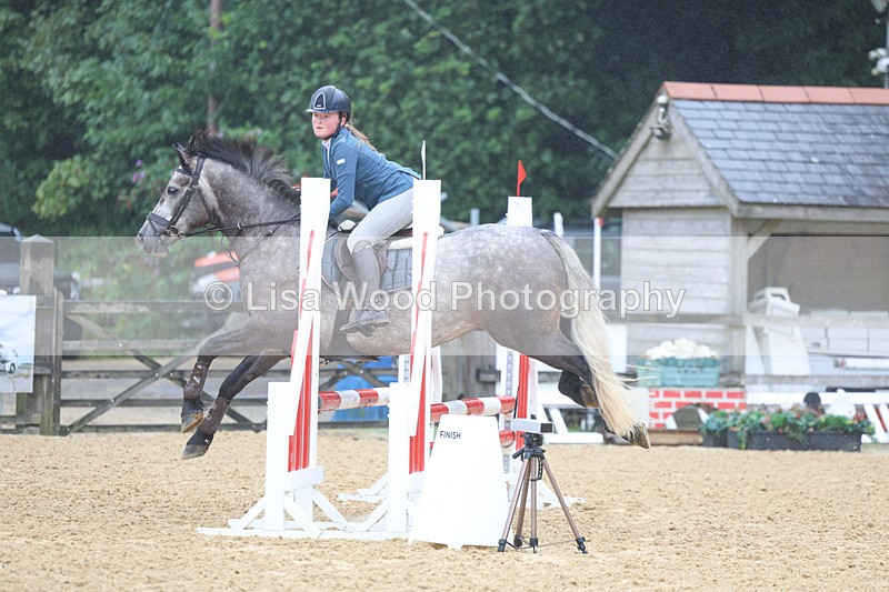 3E7A8836 - Class 2: 70cm Juniors