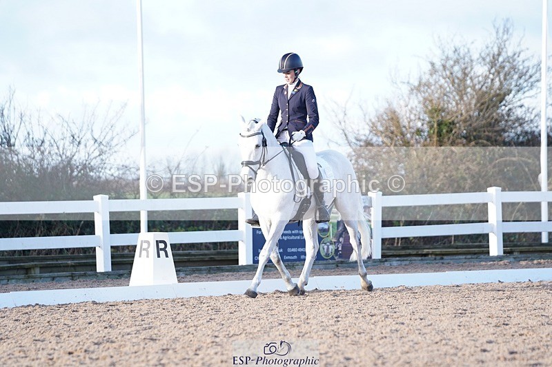 241214-145342-02050 - 111-Anya.Hitt-Cnoc.an.Noinin.Clover