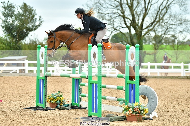 230507A-133109-08150 - Cls 43 1.05m Amateur Quali